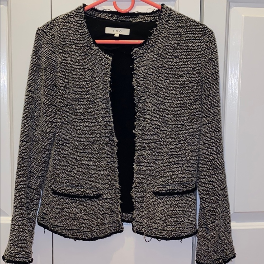 IRO luxury collarless jacket